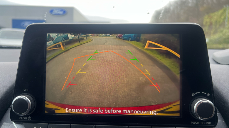 Nissan Juke 1.0 DiG-T 114 N-Connecta 5dr Petrol Hatchback